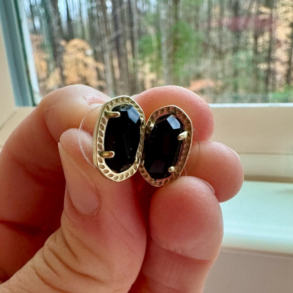 Kendra Scott Ellie Stud Earrings  GOLD - BLACK OPAQUE GLASS